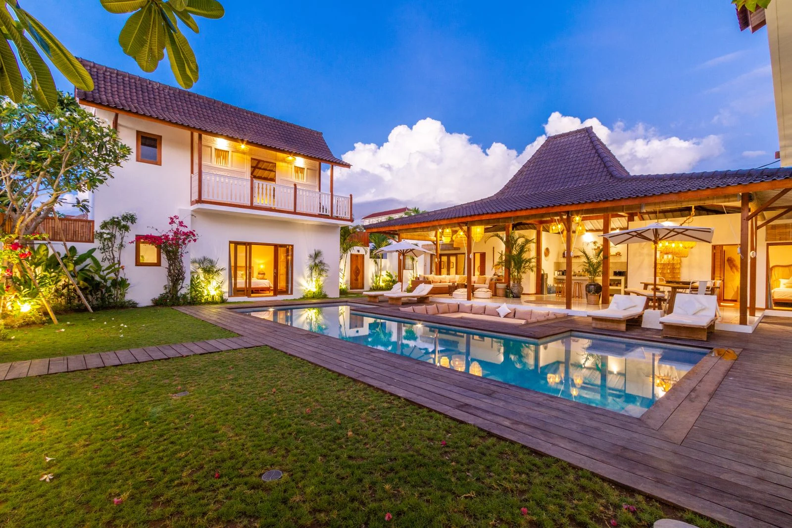 Foto stok ilustrasi Vila Teduh Arvaya, bukan properti yang ditawarkan